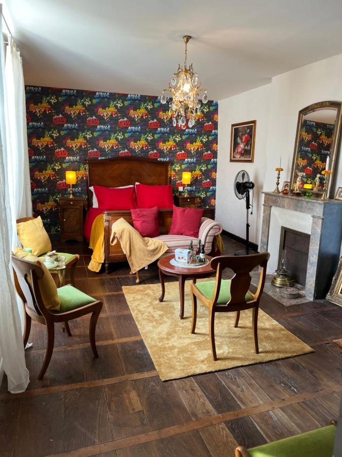 Le Loriot Bed & Breakfast Champagne-et-Fontaine Exterior photo